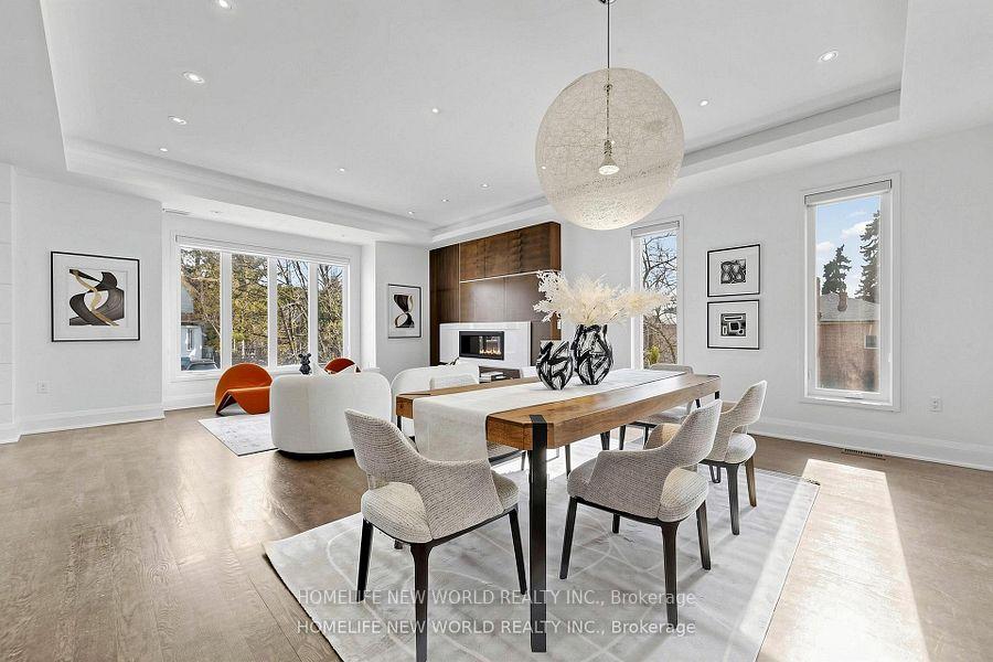 Photo 2 of 220 Roe Avenue, Toronto, Bedford Park-Nortown — HOMEH