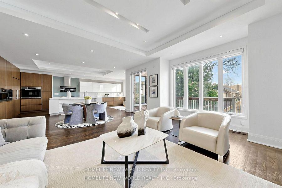 Photo 5 of 220 Roe Avenue, Toronto, Bedford Park-Nortown — HOMEH