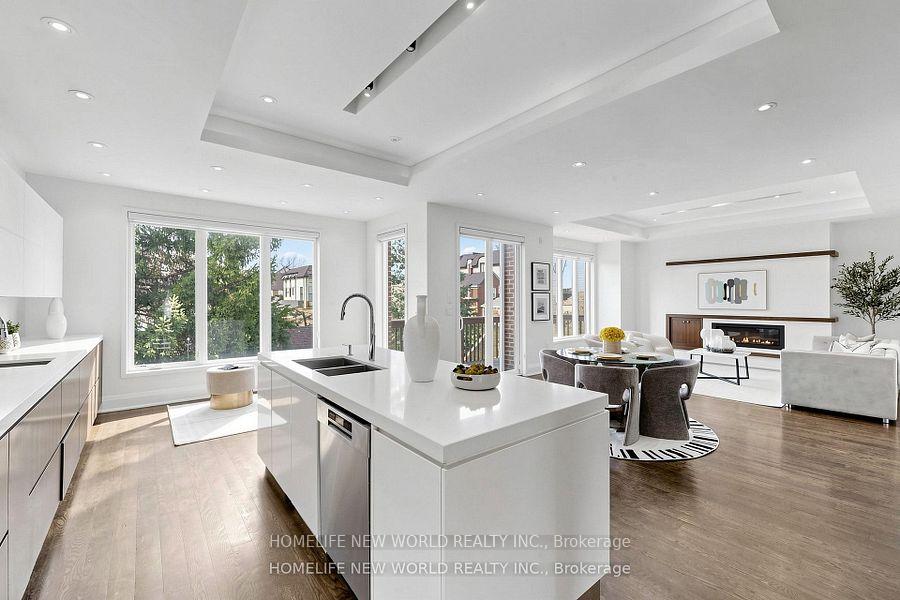 Photo 6 of 220 Roe Avenue, Toronto, Bedford Park-Nortown — HOMEH