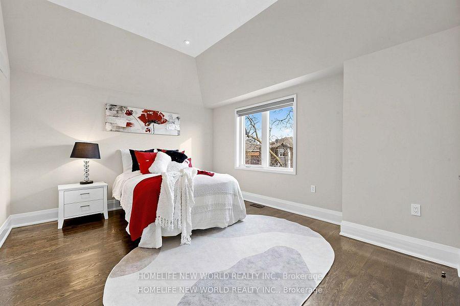 Photo 14 of 220 Roe Avenue, Toronto, Bedford Park-Nortown — HOMEH