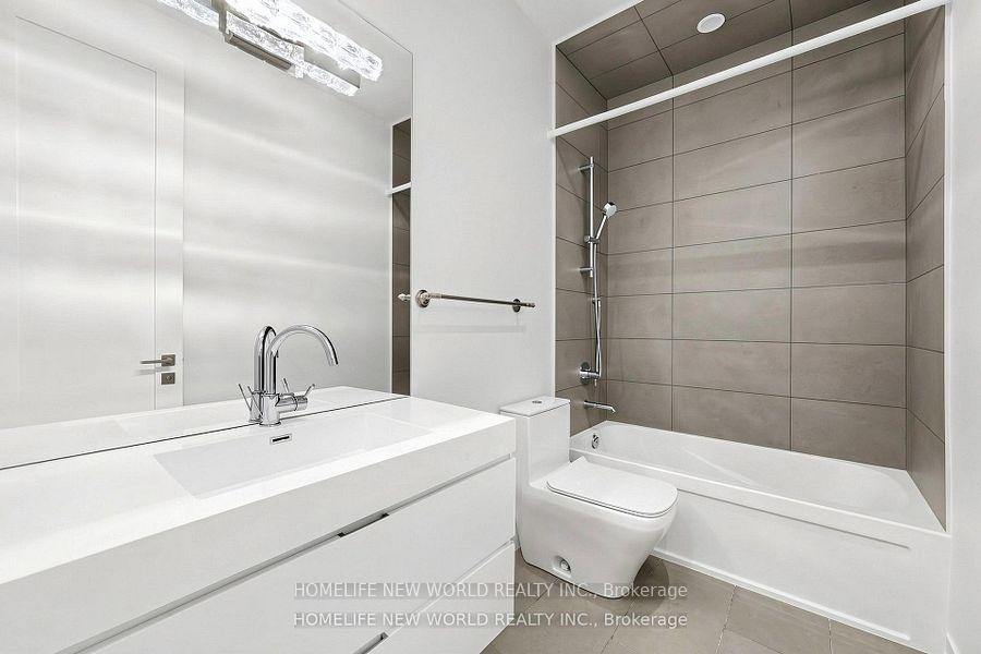Photo 25 of 220 Roe Avenue, Toronto, Bedford Park-Nortown — HOMEH