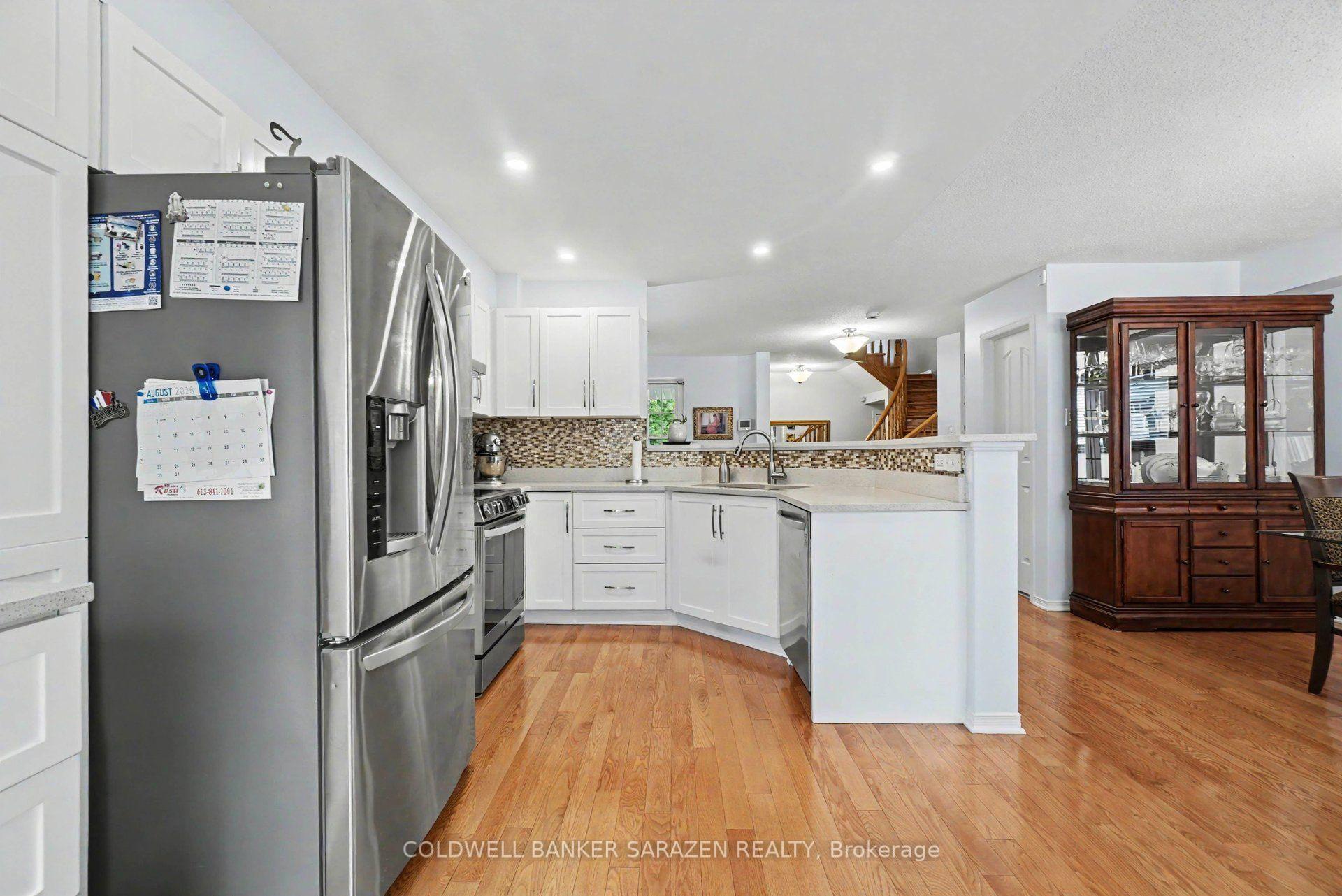 Photo 10 of 2020 Breezewood Street, Ottawa, Springridge/East Village — HOMEH