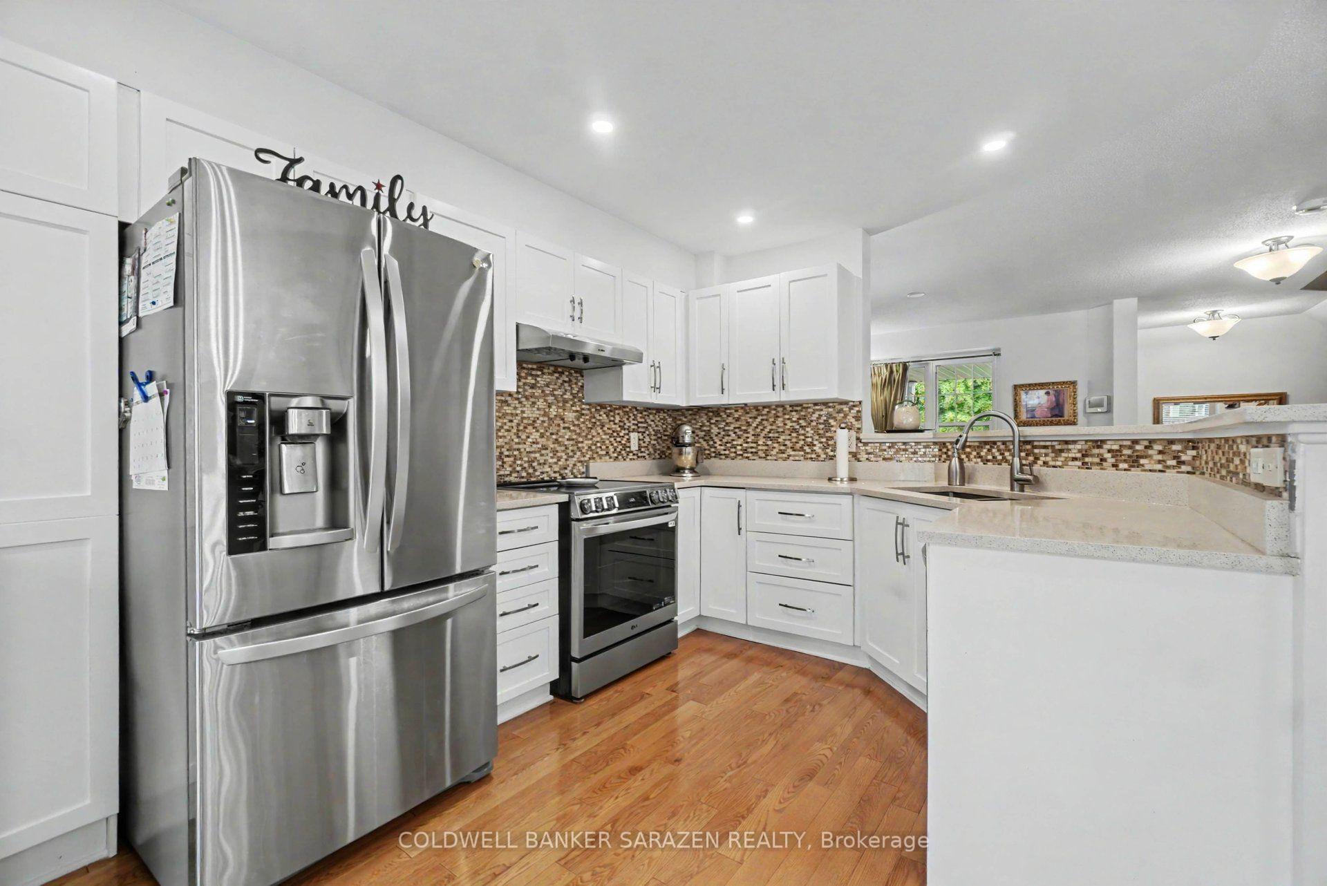 Photo 11 of 2020 Breezewood Street, Ottawa, Springridge/East Village — HOMEH