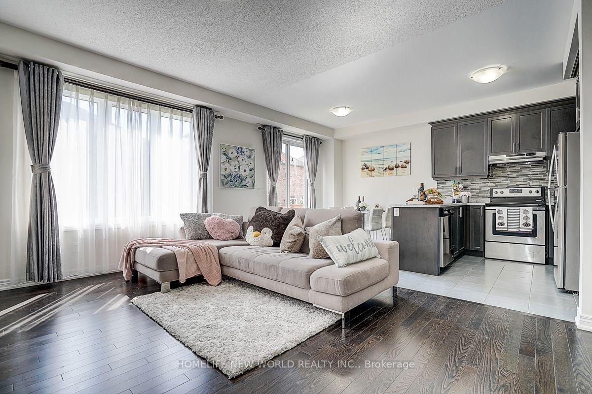 Photo 14 of 35 Wermoth Court, Markham, Wismer — HOMEH