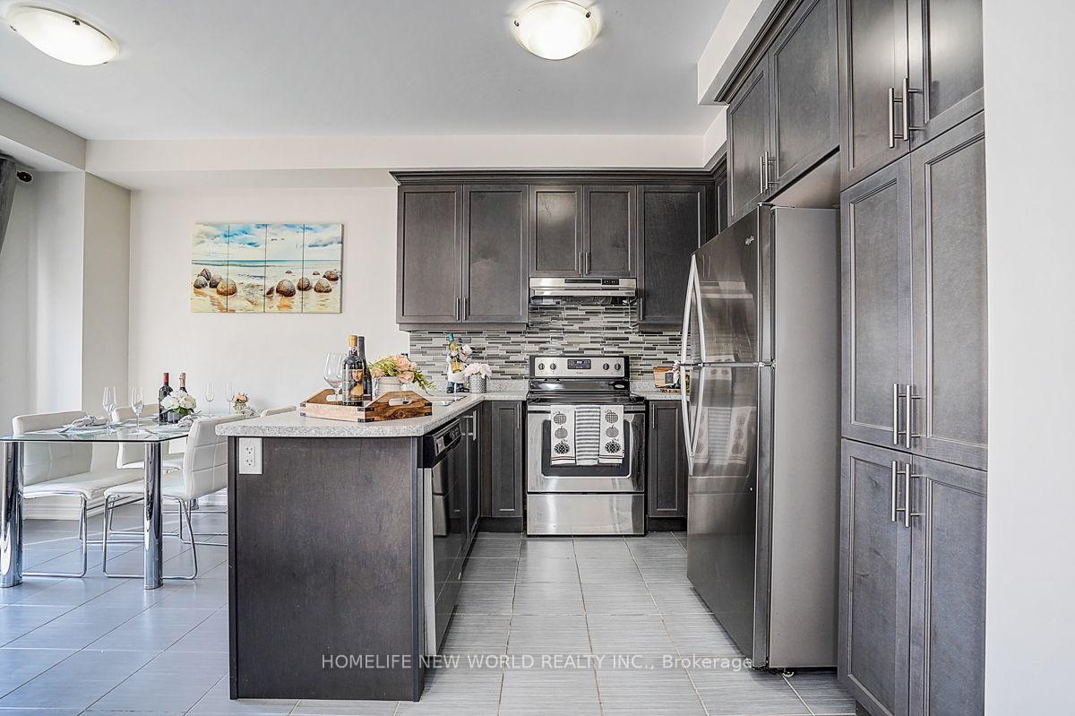 Photo 20 of 35 Wermoth Court, Markham, Wismer — HOMEH