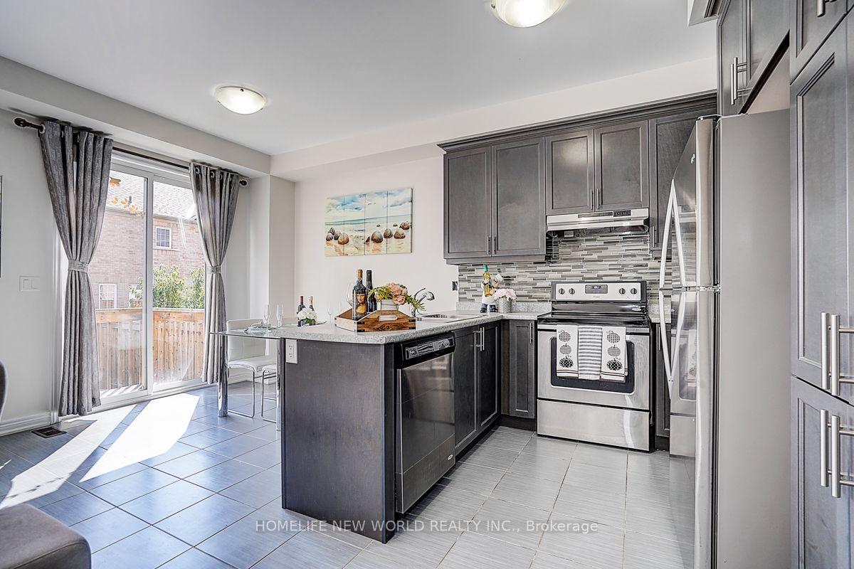Photo 21 of 35 Wermoth Court, Markham, Wismer — HOMEH