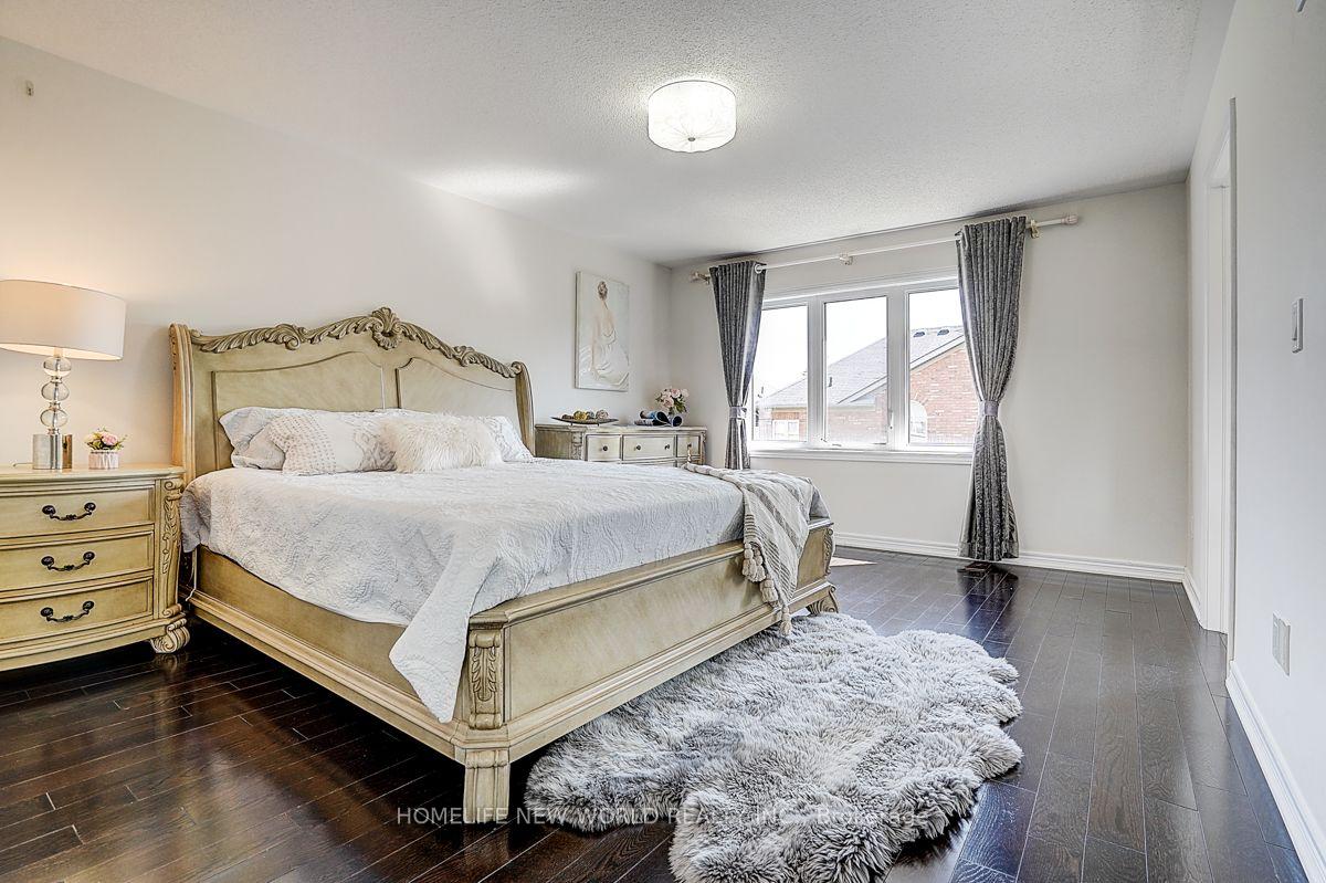 Photo 26 of 35 Wermoth Court, Markham, Wismer — HOMEH