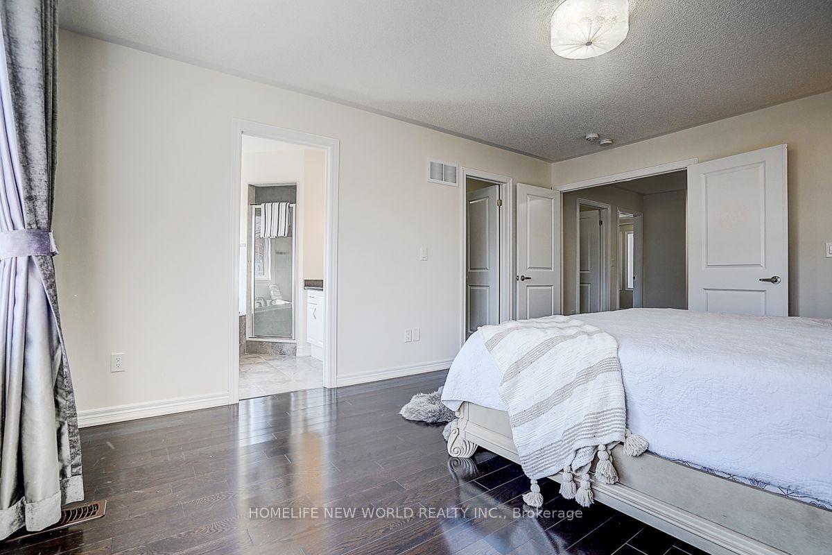 Photo 28 of 35 Wermoth Court, Markham, Wismer — HOMEH