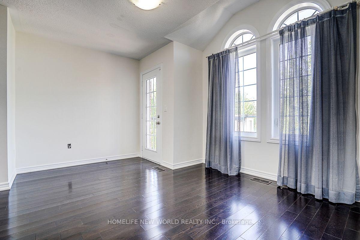 Photo 37 of 35 Wermoth Court, Markham, Wismer — HOMEH