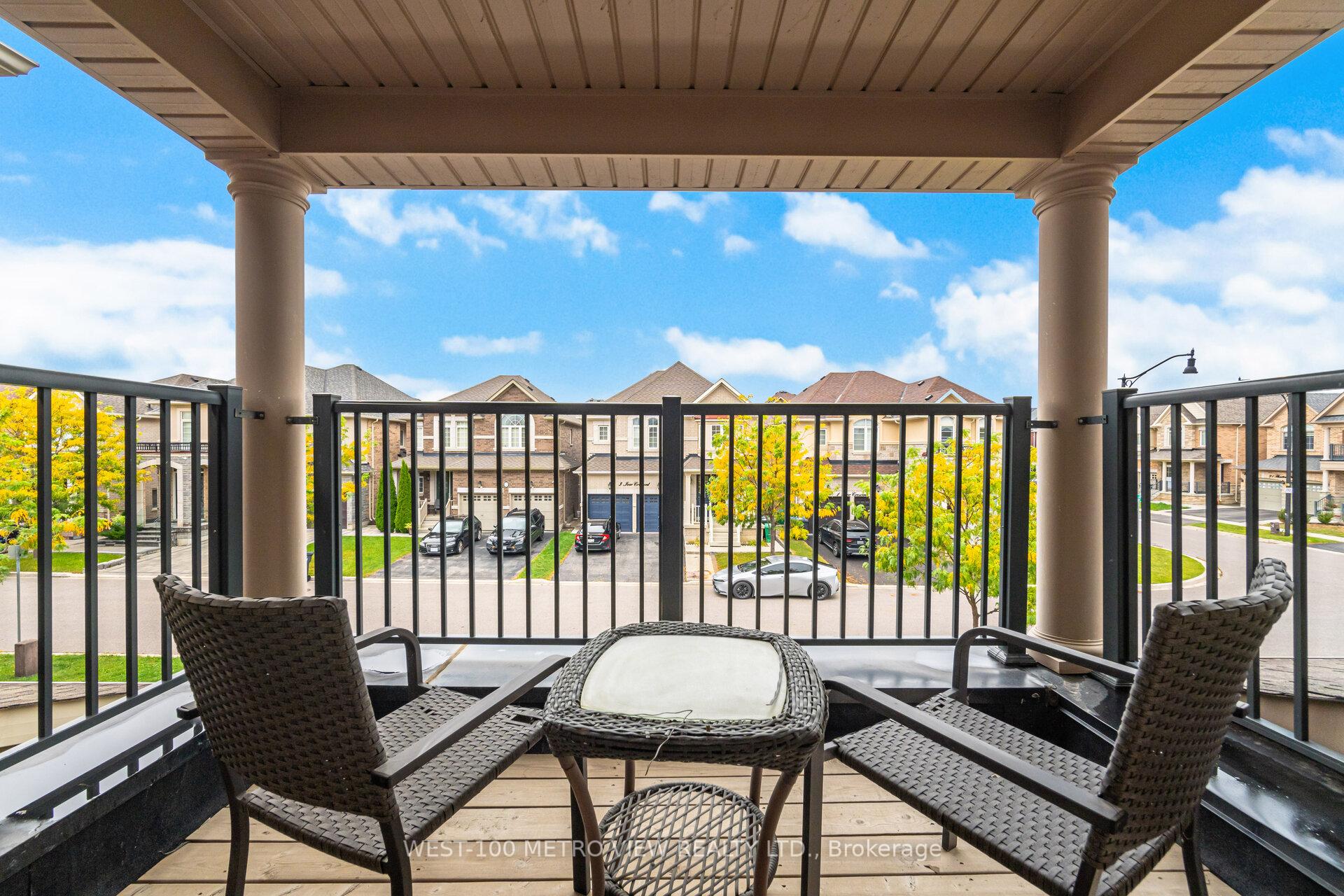 Photo 30 of 4 Ivor Crescent, Brampton, Northwest Brampton — HOMEH