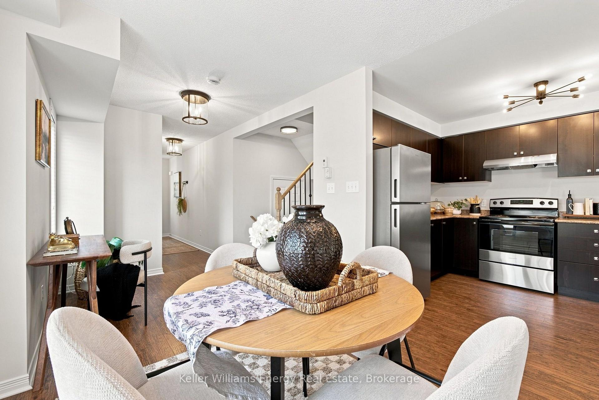 Photo 8 of Unit 25, 1280 Harmony Road N, Oshawa, Pinecrest — HOMEH