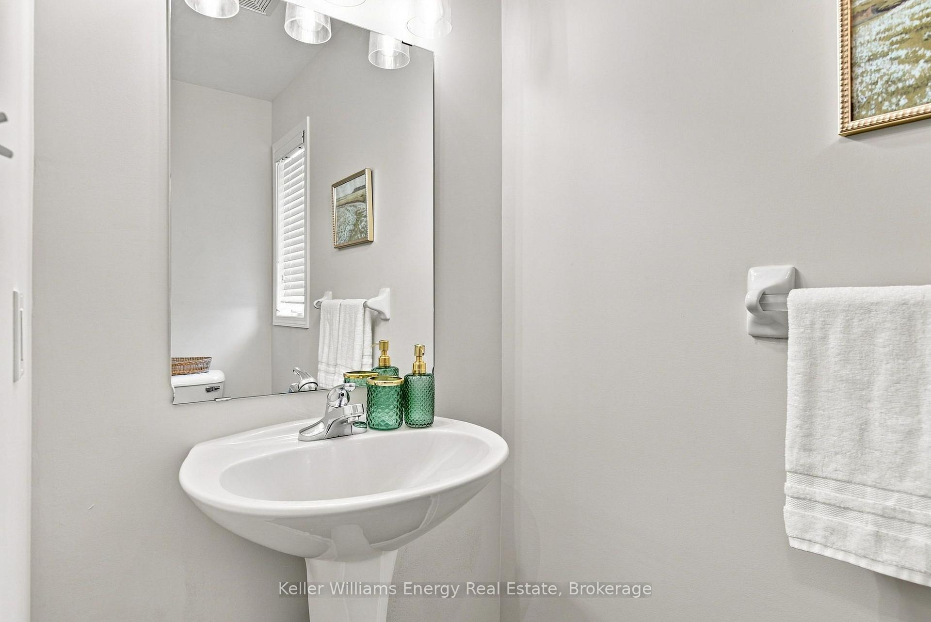 Photo 19 of Unit 25, 1280 Harmony Road N, Oshawa, Pinecrest — HOMEH