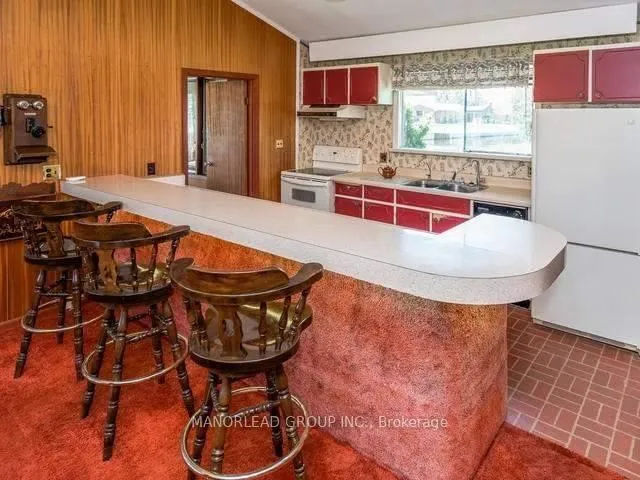Photo 8 of 31 Villa Drive, Georgina, Pefferlaw — HOMEH