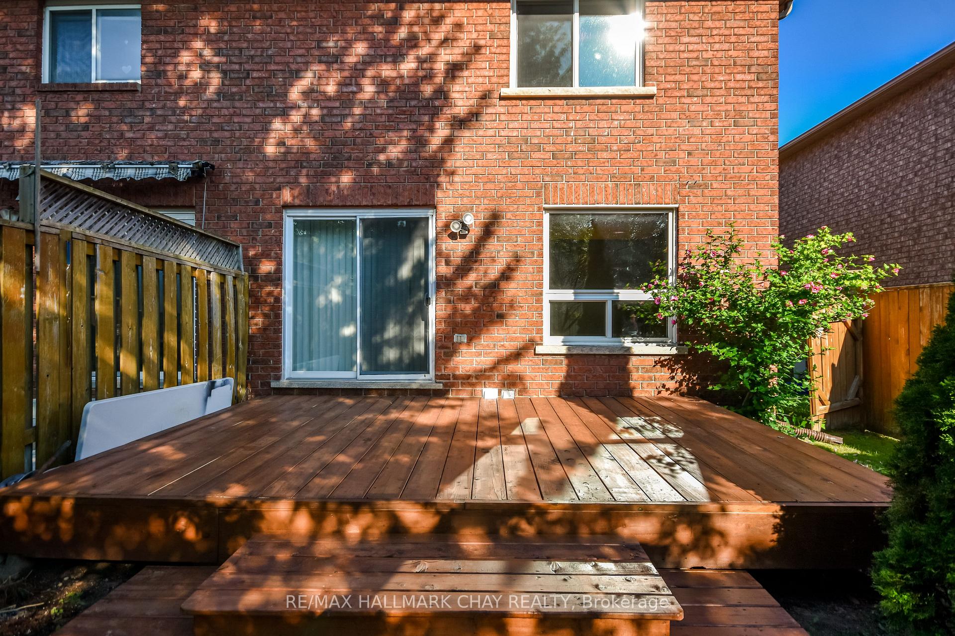 Photo 37 of 17 Srigley Street, Barrie, Holly — HOMEH
