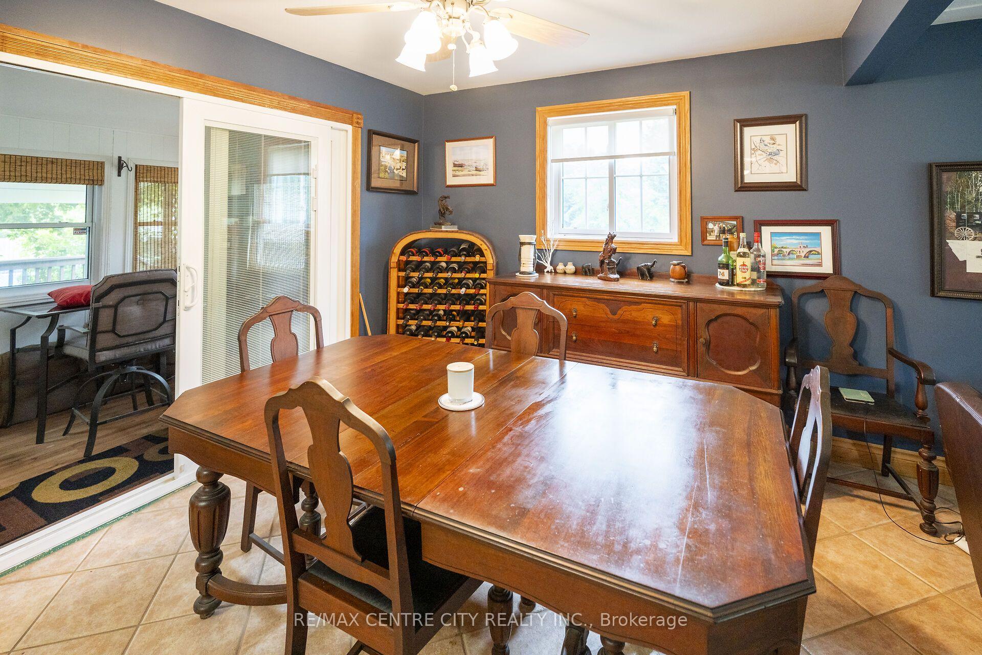 Photo 12 of 23891 Sutherland Road, Strathroy-Caradoc, Rural Strathroy-Caradoc — HOMEH