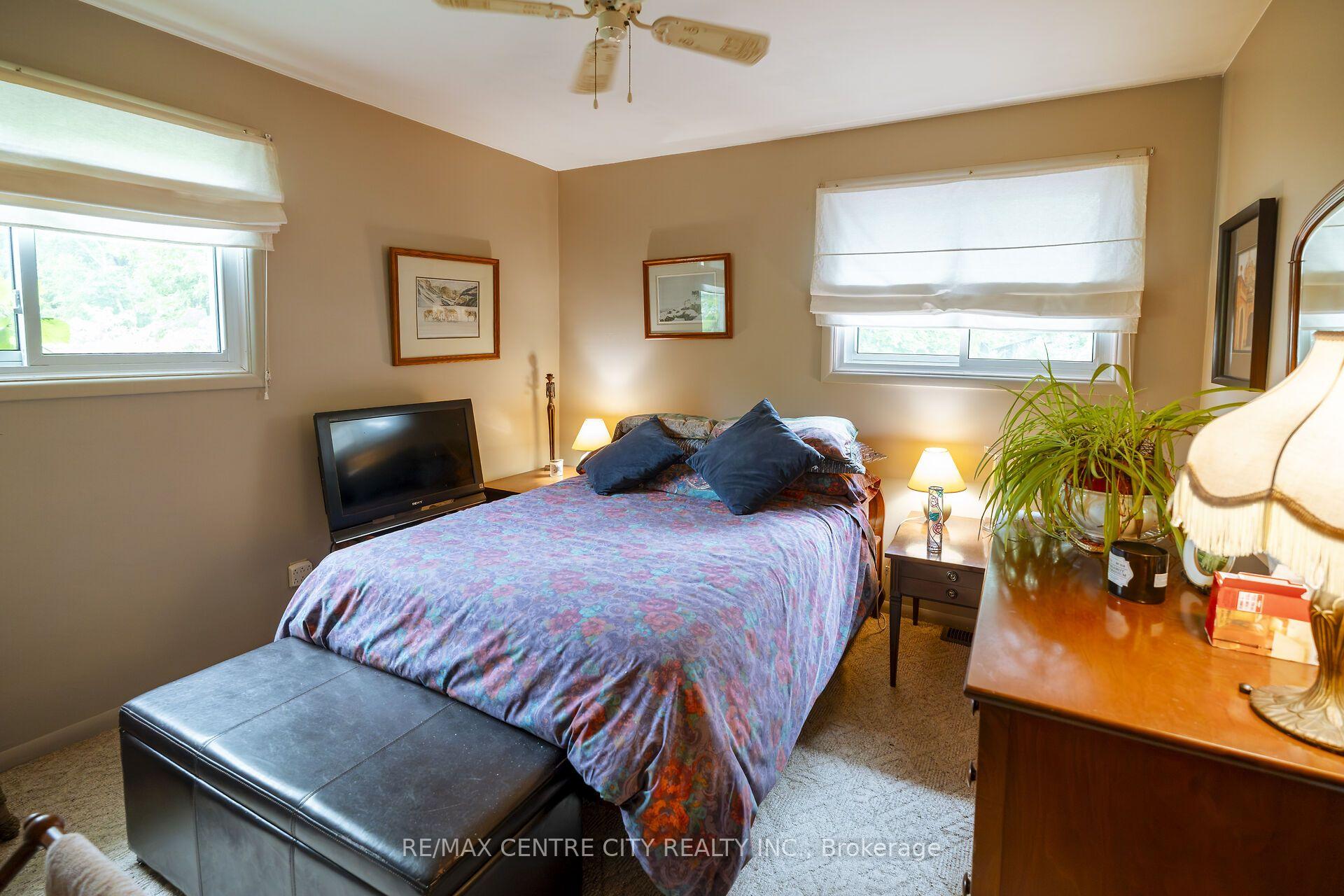 Photo 17 of 23891 Sutherland Road, Strathroy-Caradoc, Rural Strathroy-Caradoc — HOMEH