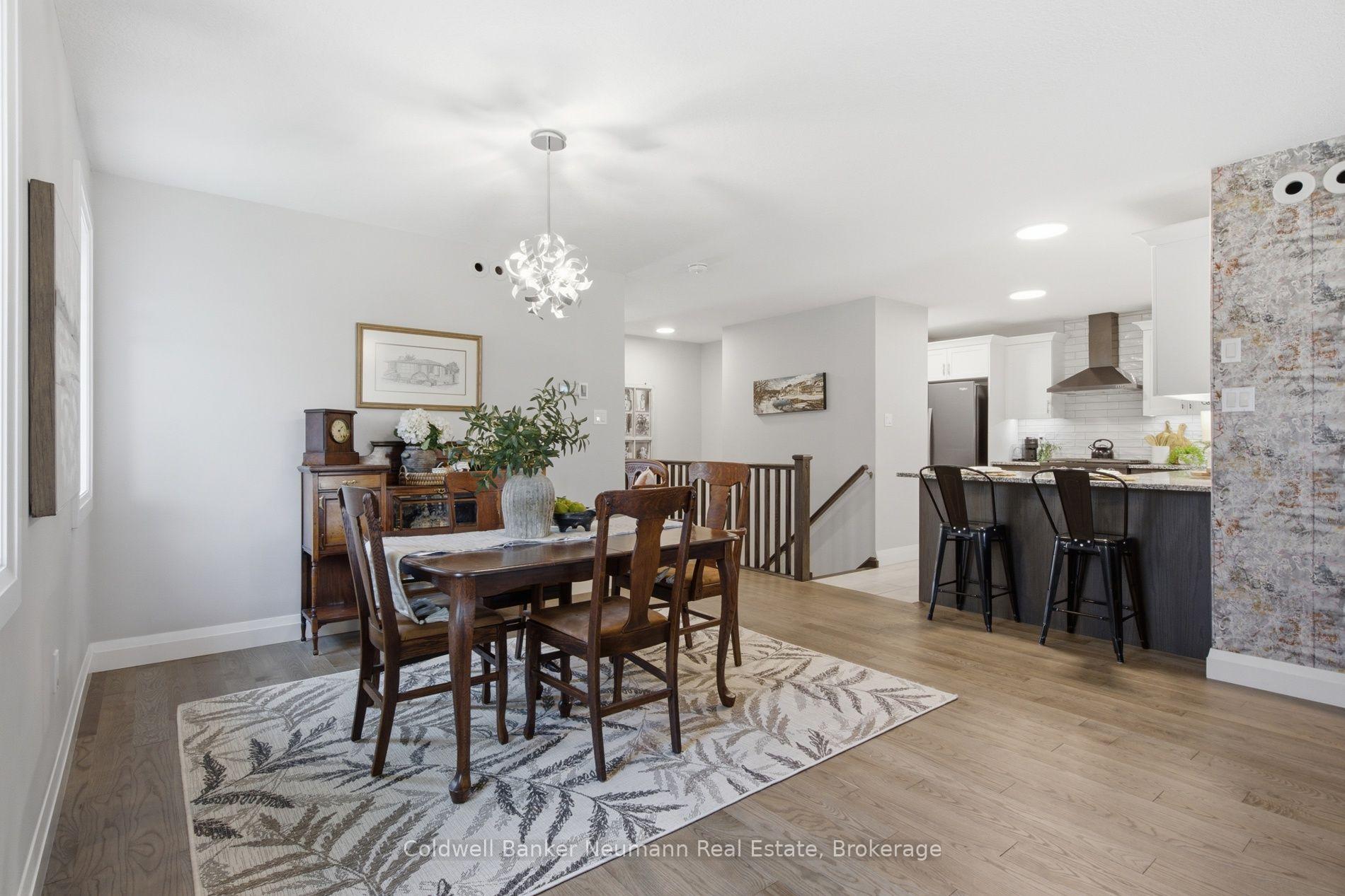 Photo 16 of 72 Halls Drive, Centre Wellington, Elora/Salem — HOMEH