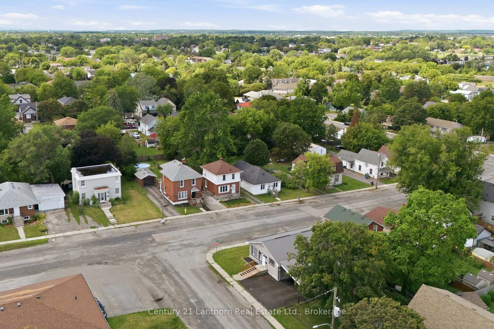 Photo 61 of 8 Bettes Street, Belleville, Belleville Ward — HOMEH