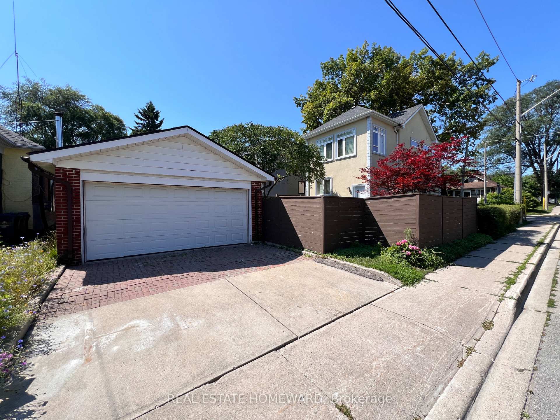 Photo 6 of 171 Westlake Avenue, Toronto, Woodbine-Lumsden — HOMEH