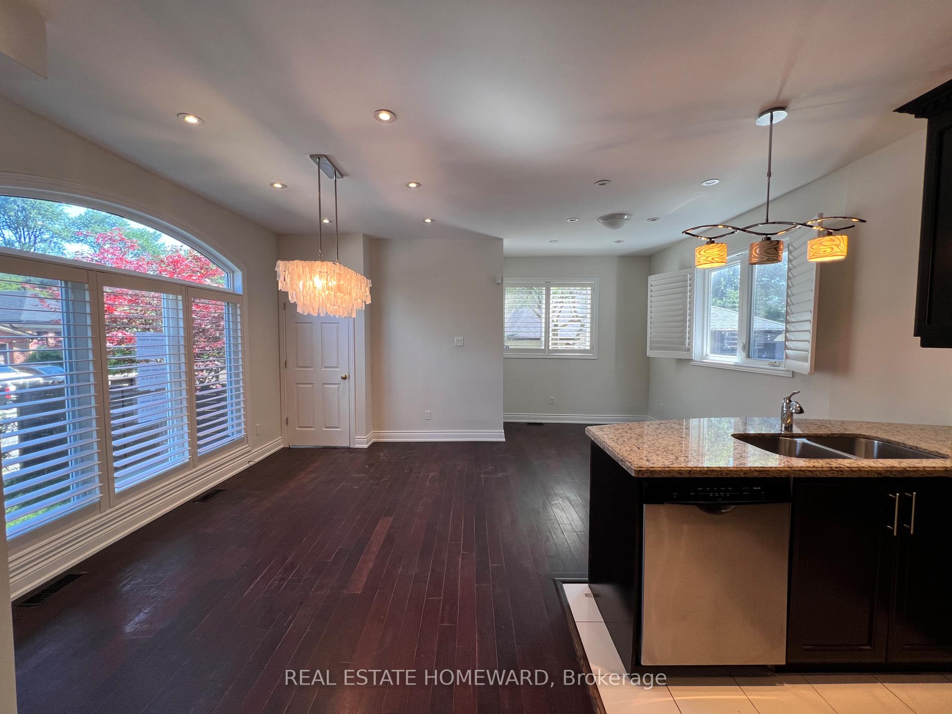 Photo 13 of 171 Westlake Avenue, Toronto, Woodbine-Lumsden — HOMEH
