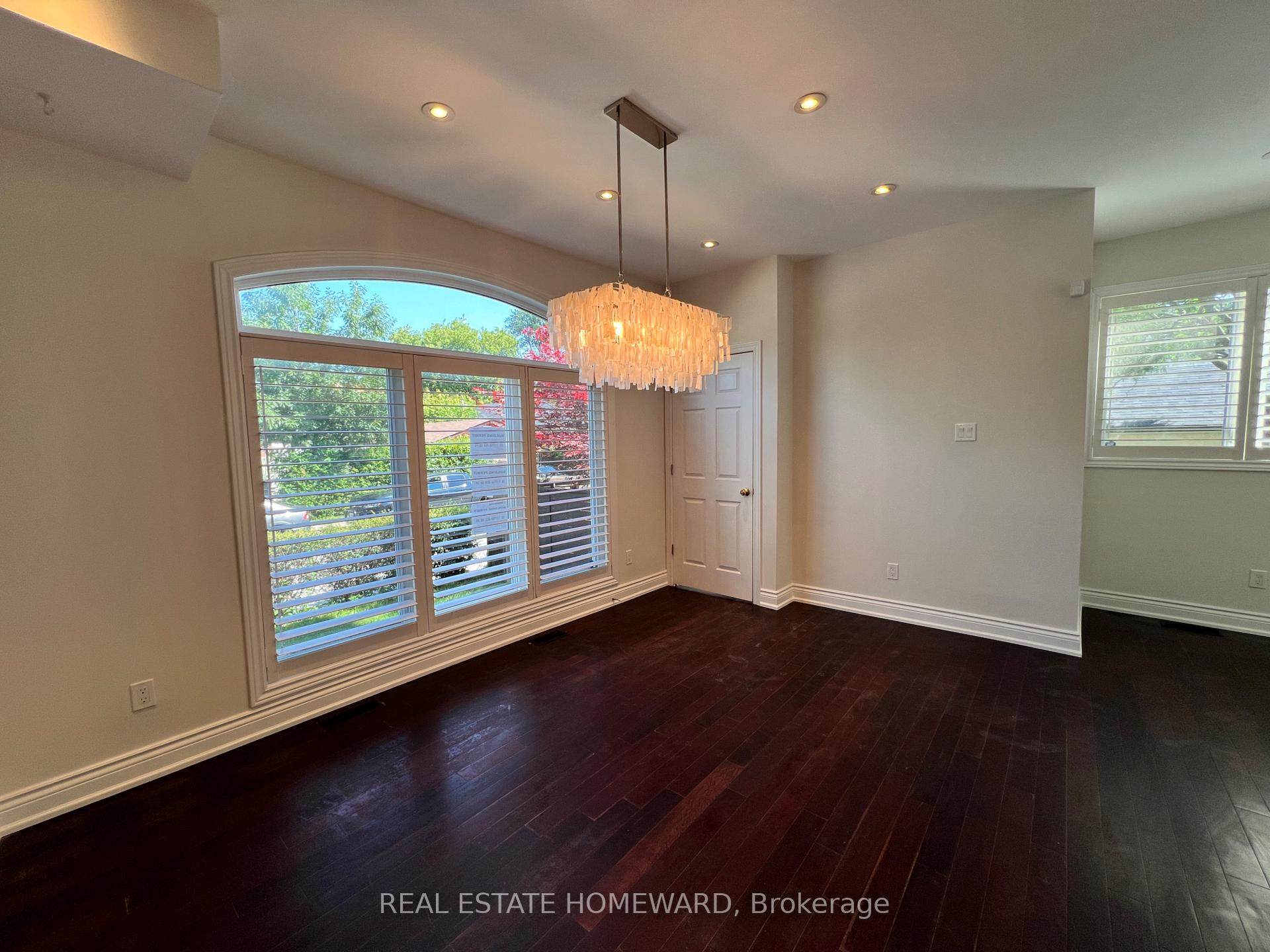 Photo 14 of 171 Westlake Avenue, Toronto, Woodbine-Lumsden — HOMEH