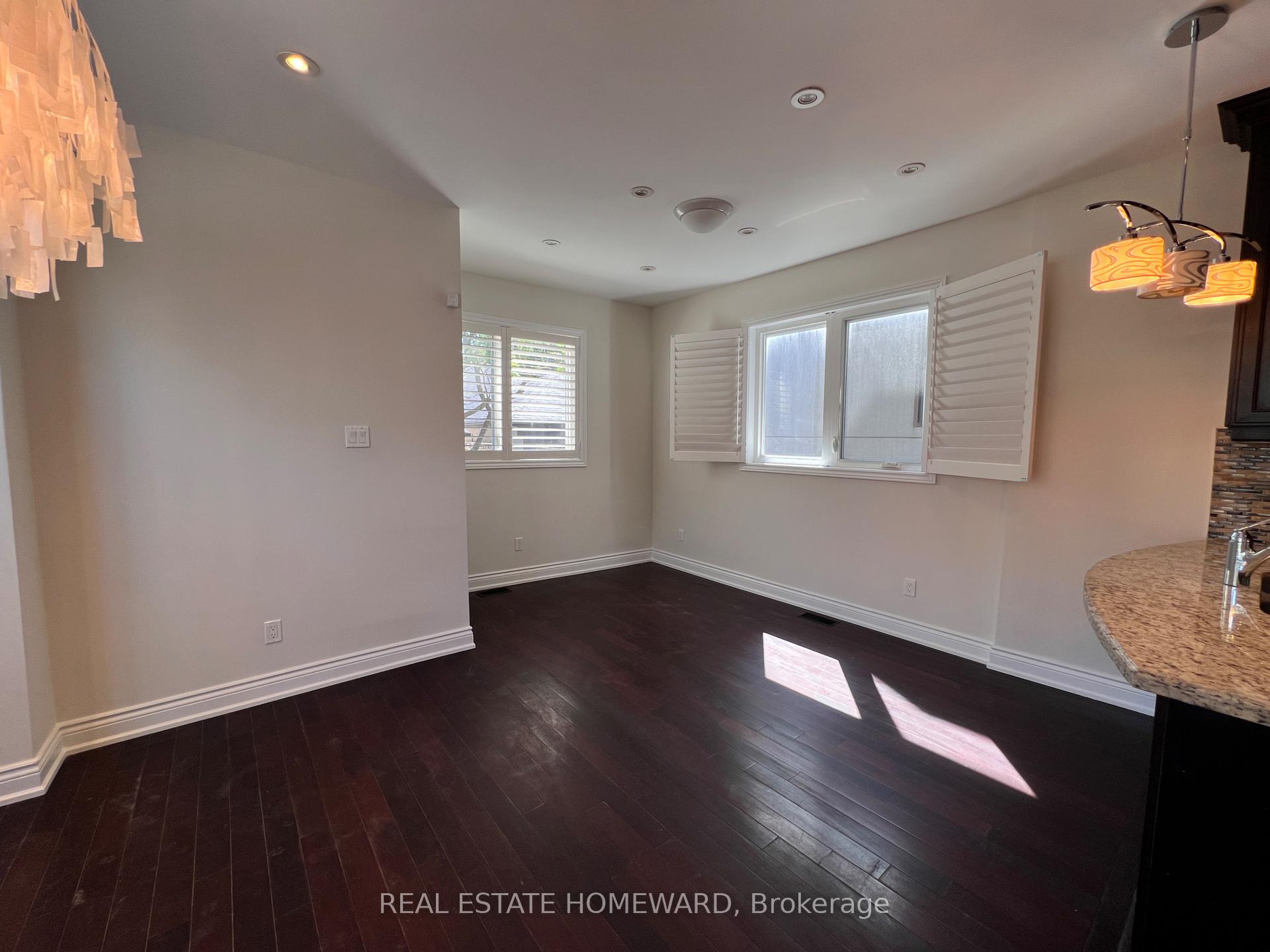 Photo 15 of 171 Westlake Avenue, Toronto, Woodbine-Lumsden — HOMEH
