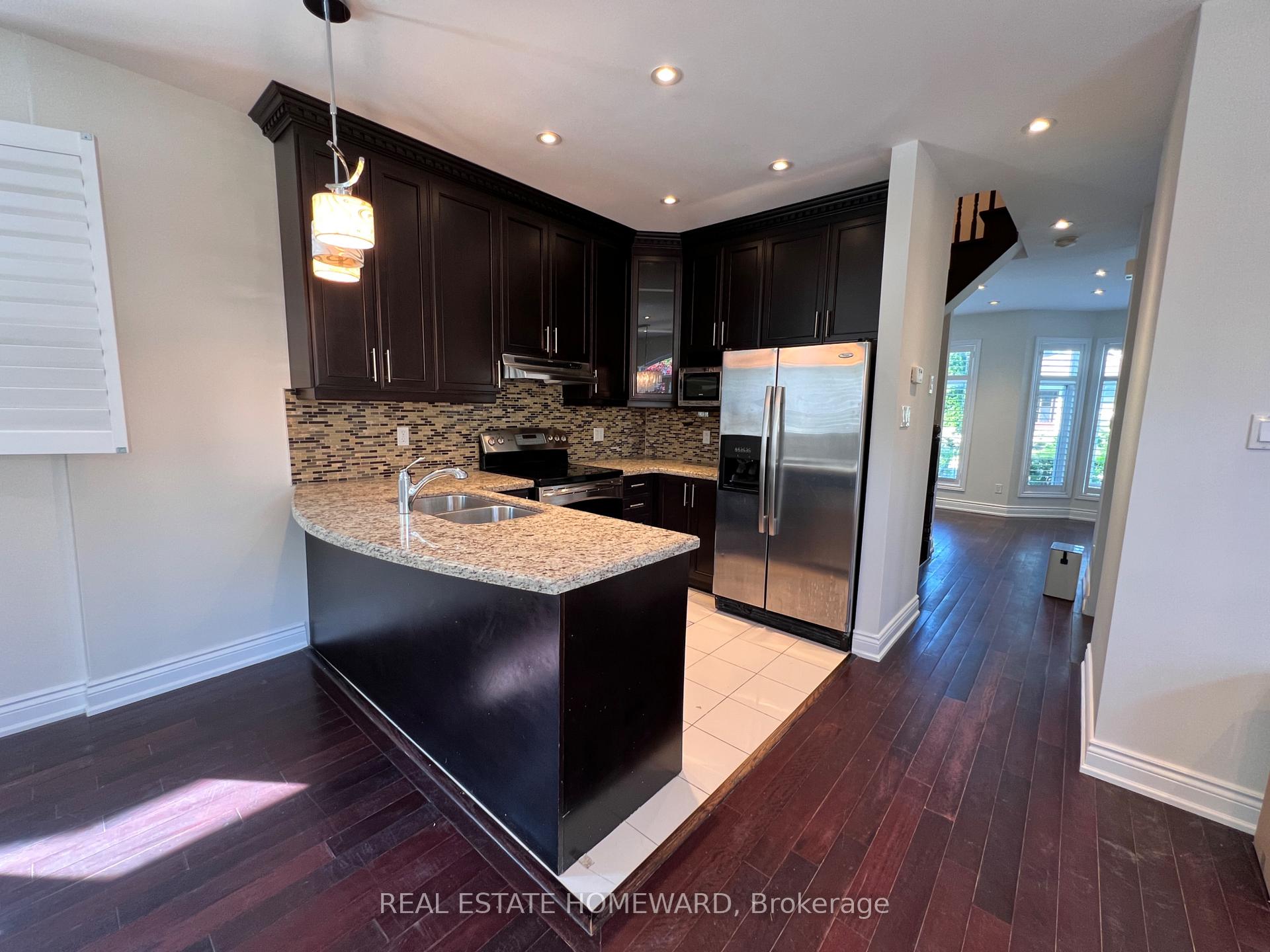Photo 16 of 171 Westlake Avenue, Toronto, Woodbine-Lumsden — HOMEH