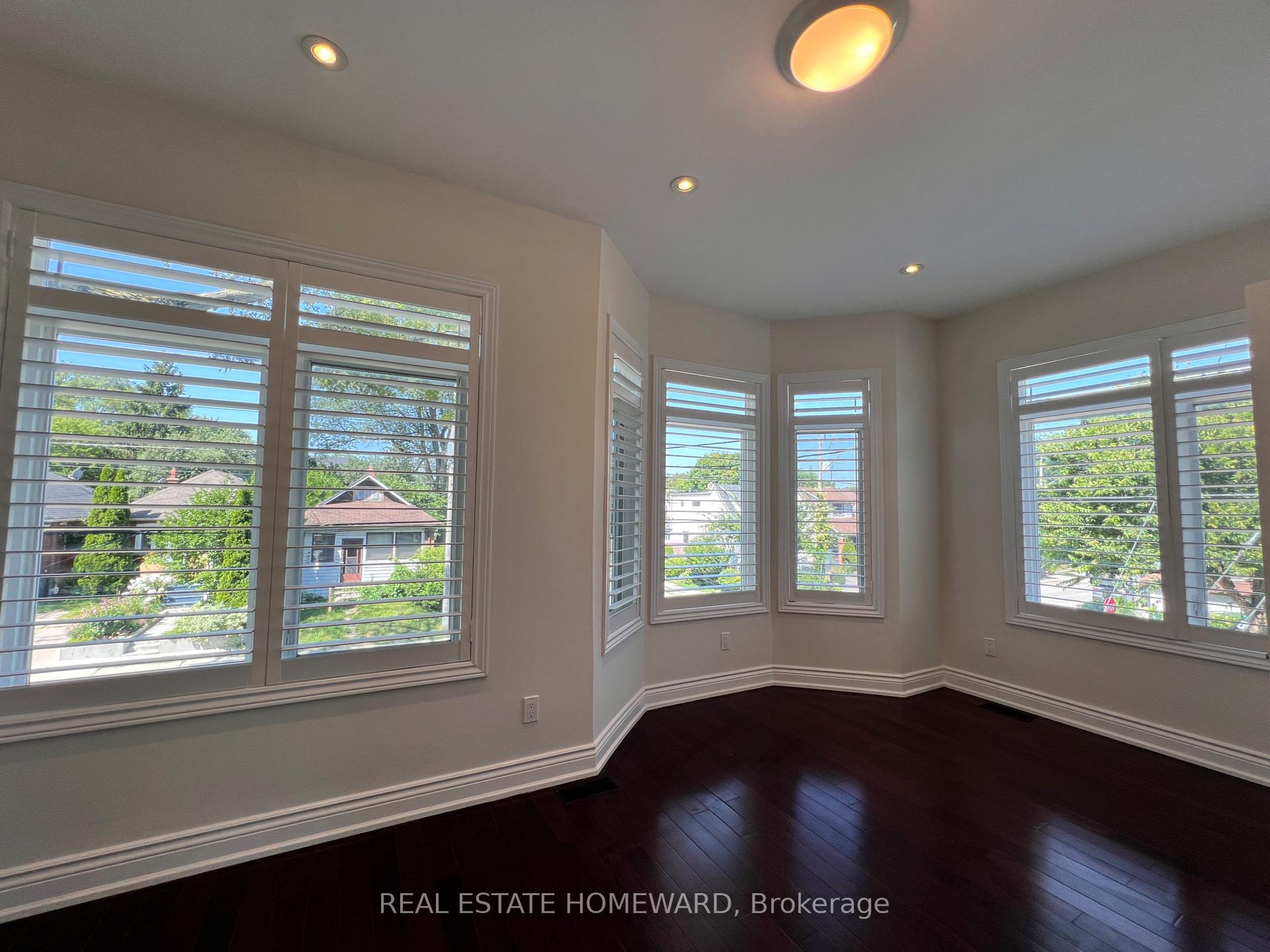 Photo 22 of 171 Westlake Avenue, Toronto, Woodbine-Lumsden — HOMEH