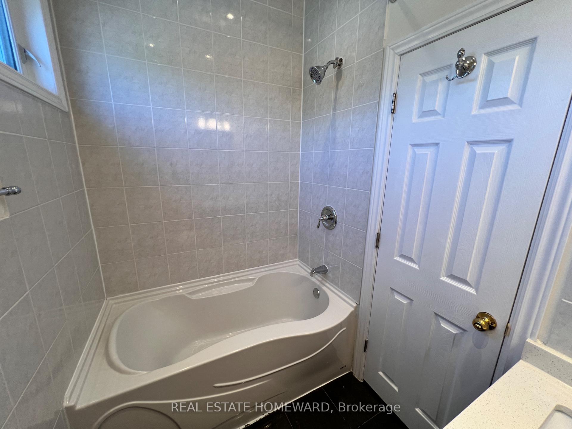 Photo 25 of 171 Westlake Avenue, Toronto, Woodbine-Lumsden — HOMEH