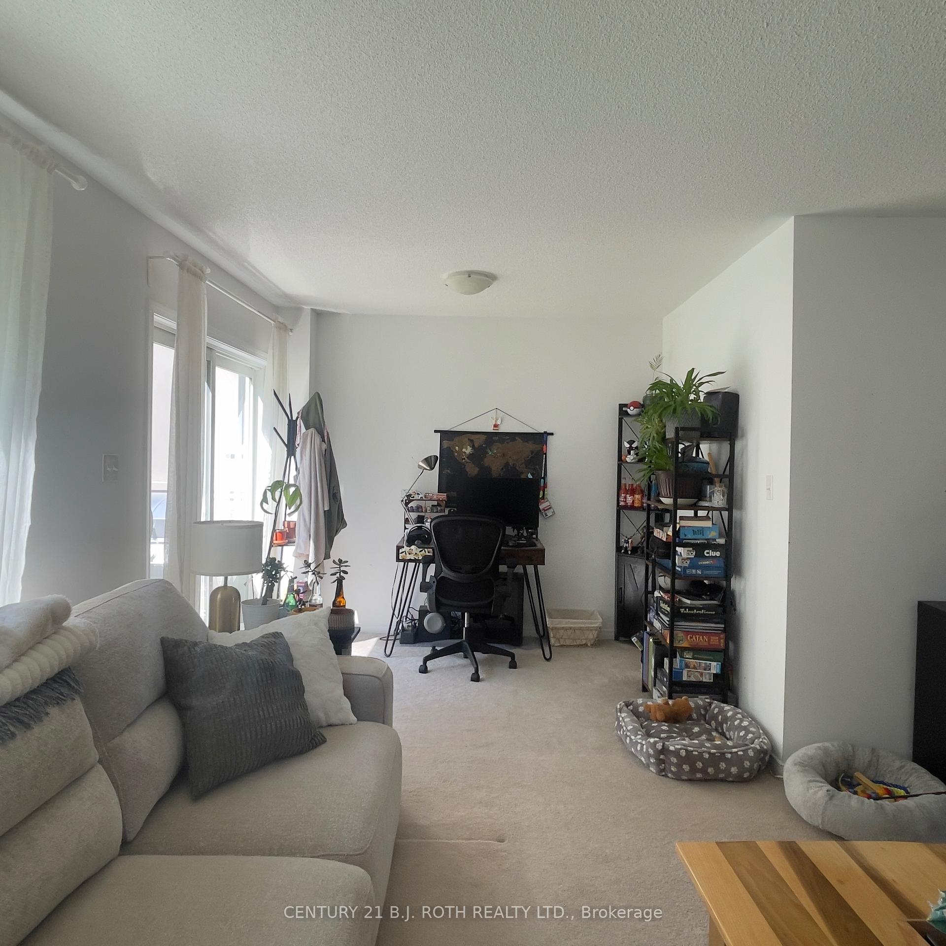 Photo 4 of 131 Franks Way, Barrie, Allandale — HOMEH