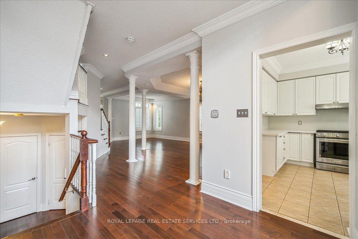 Photo 14 of 54 Stonebrook Crescent, Halton Hills, Georgetown — HOMEH