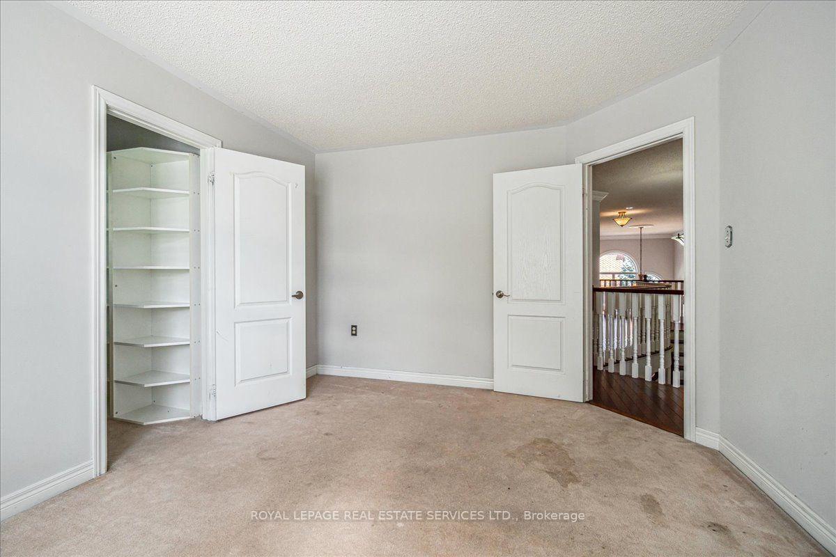 Photo 45 of 54 Stonebrook Crescent, Halton Hills, Georgetown — HOMEH
