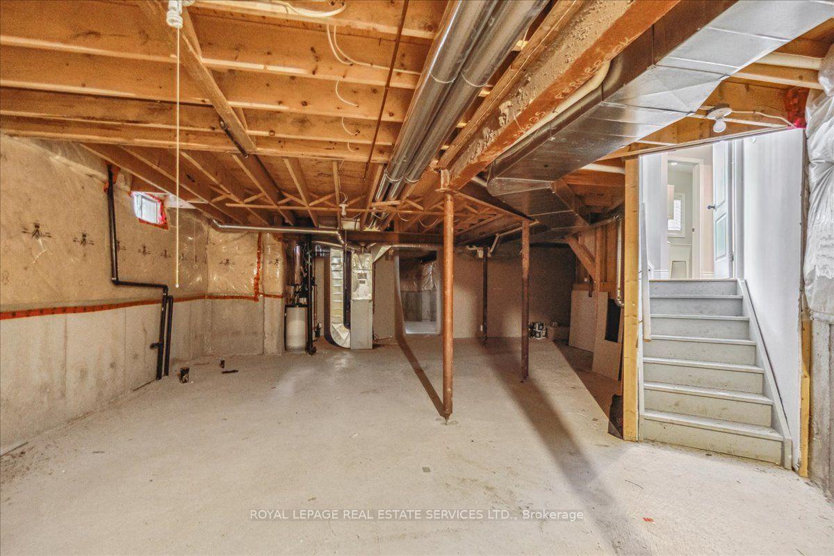 Photo 49 of 54 Stonebrook Crescent, Halton Hills, Georgetown — HOMEH