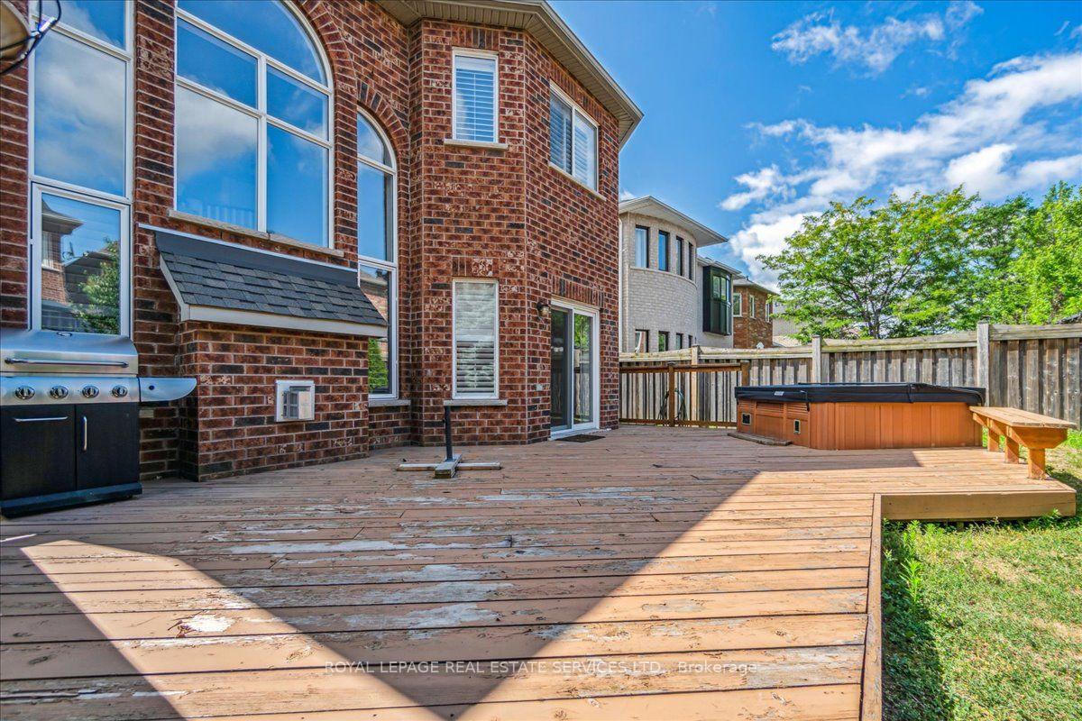 Photo 53 of 54 Stonebrook Crescent, Halton Hills, Georgetown — HOMEH