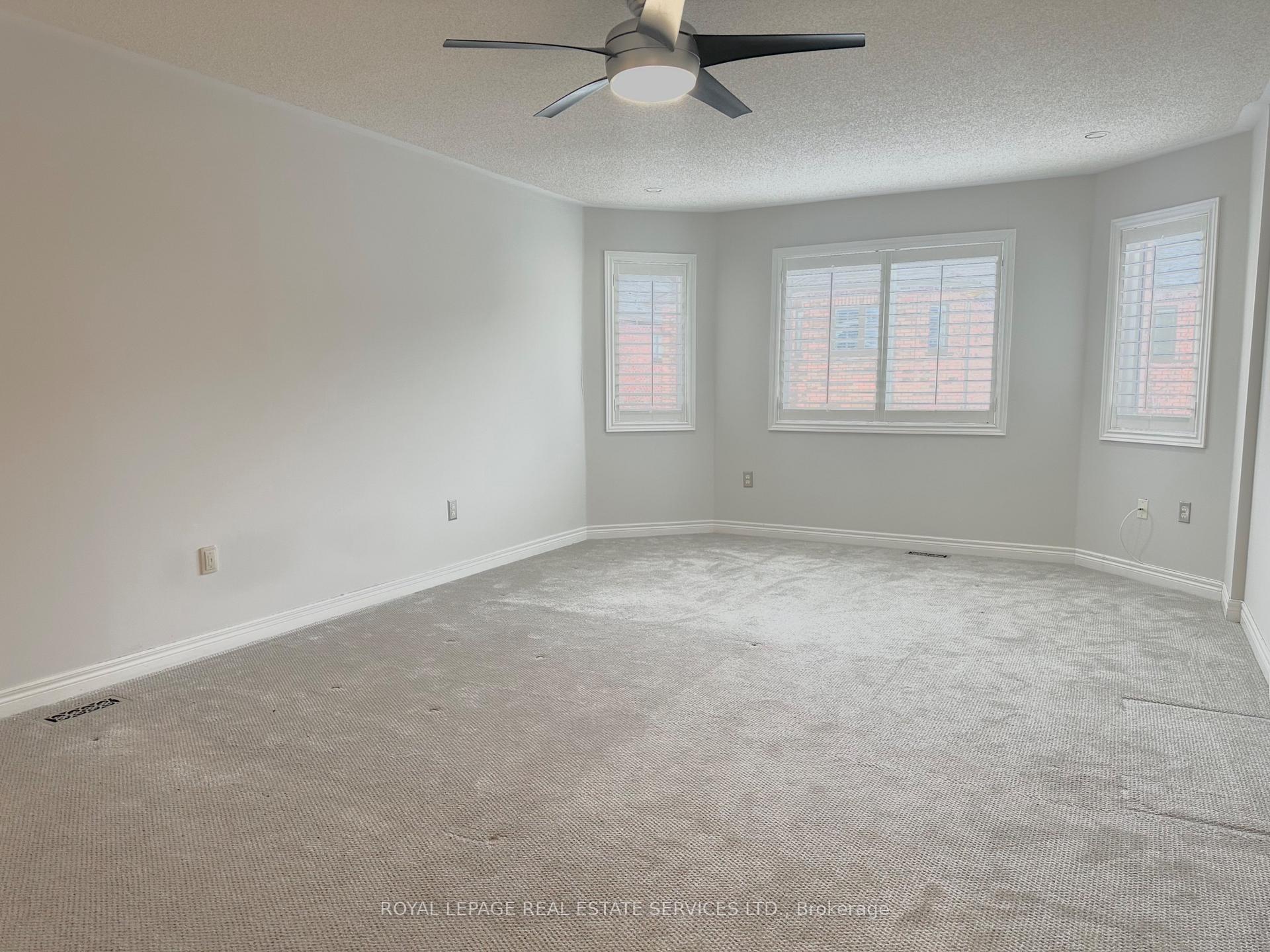 Photo 25 of 54 Stonebrook Crescent, Halton Hills, Georgetown — HOMEH