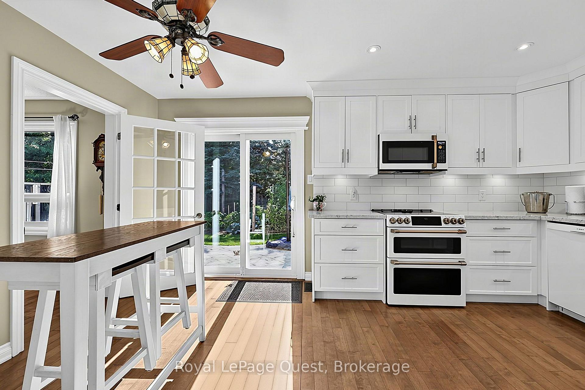 Photo 11 of 44 Trillium Crescent, Barrie, Allandale — HOMEH