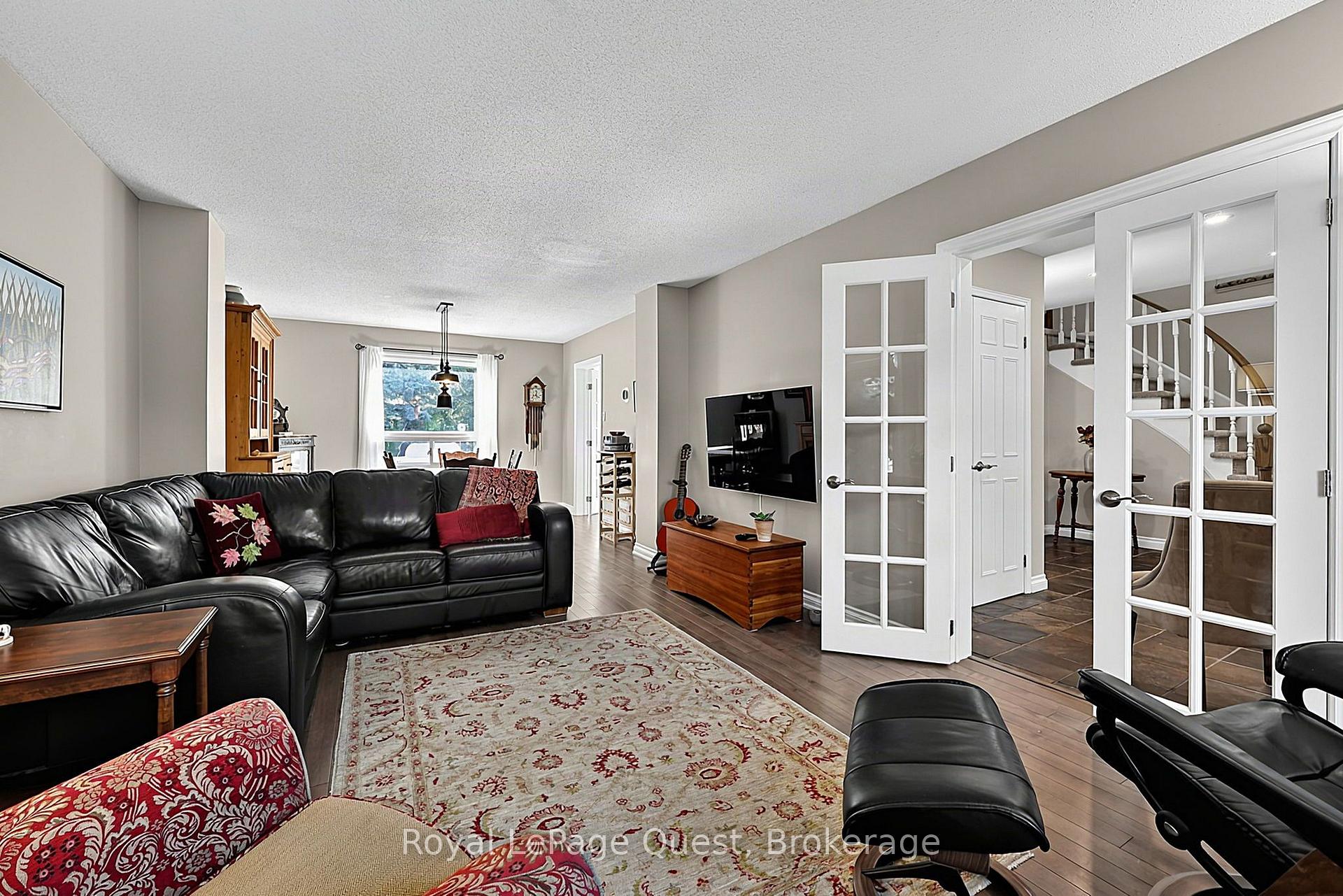 Photo 27 of 44 Trillium Crescent, Barrie, Allandale — HOMEH
