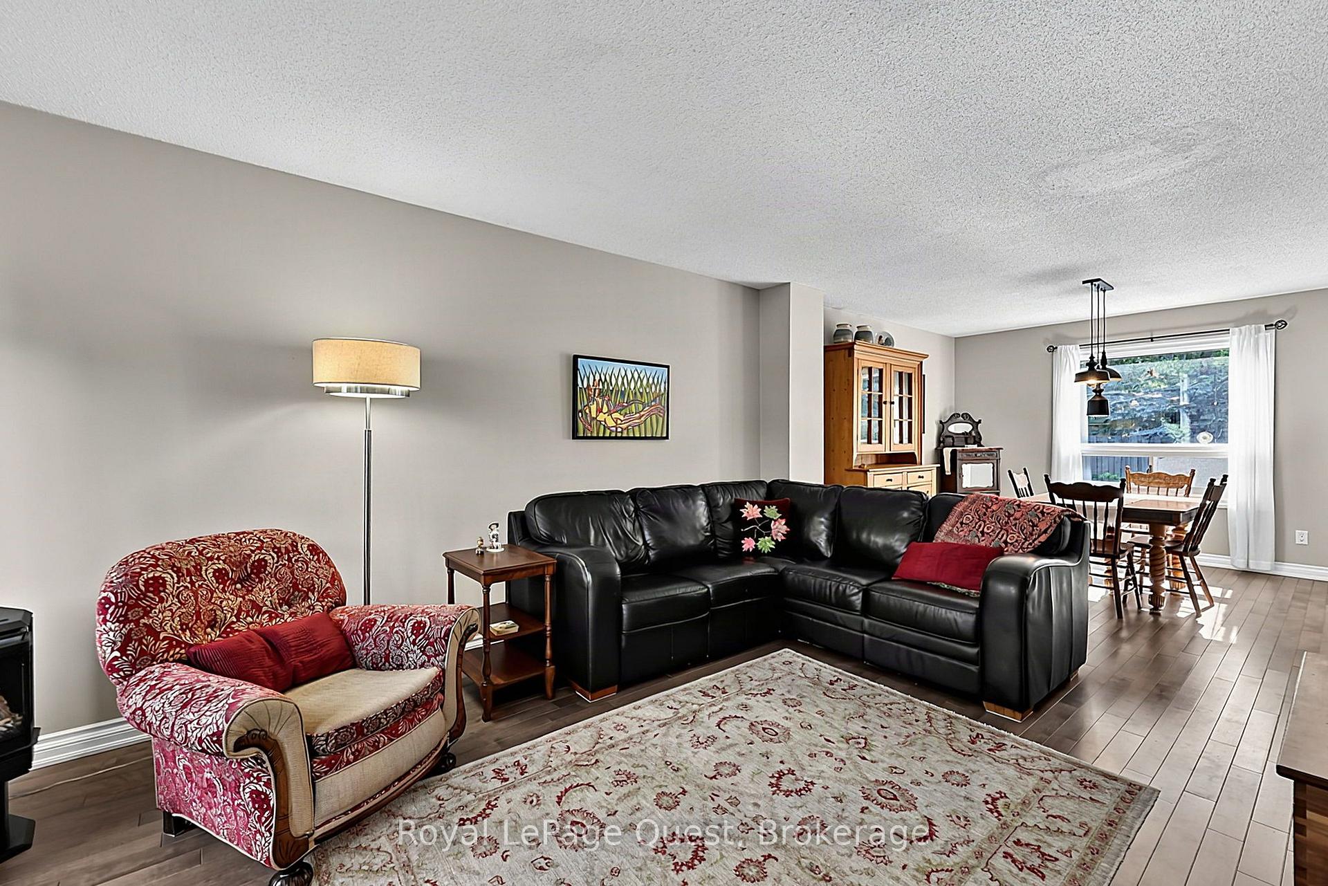 Photo 28 of 44 Trillium Crescent, Barrie, Allandale — HOMEH
