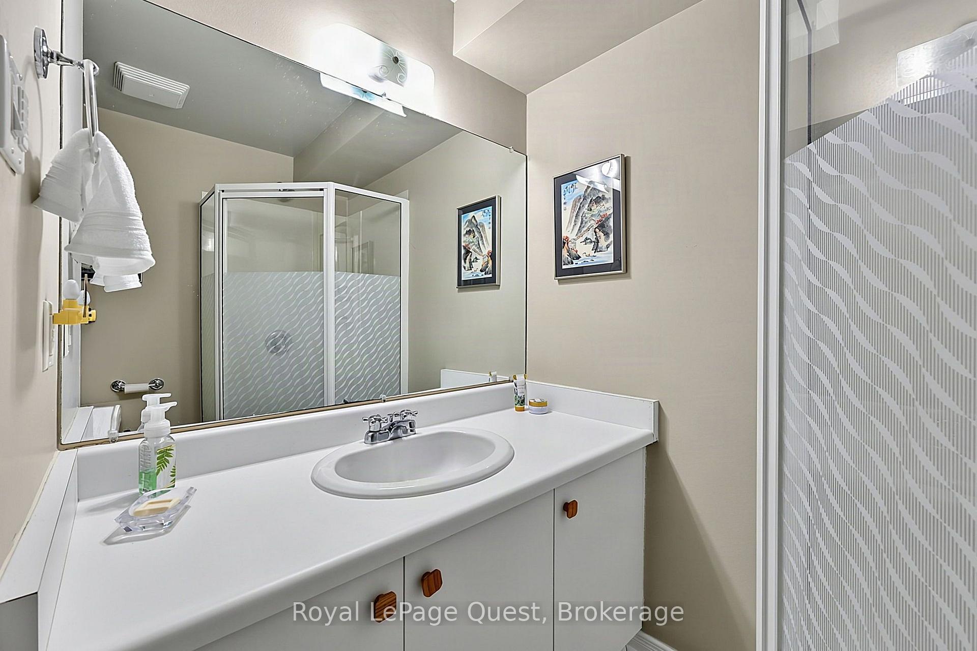 Photo 41 of 44 Trillium Crescent, Barrie, Allandale — HOMEH