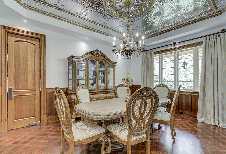 Photo 16 of 14 St Margarets Drive, North York, Bridle Path-Sunnybrook-York Mills — HOMEH