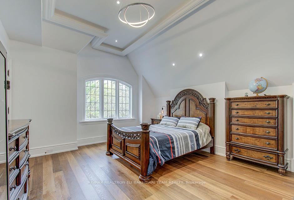 Photo 36 of 14 St Margarets Drive, North York, Bridle Path-Sunnybrook-York Mills — HOMEH