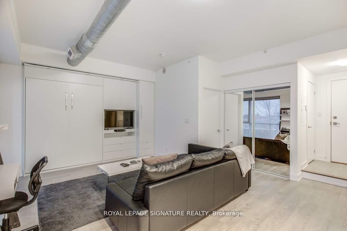 Photo 8 of Unit 202, 75 The Donway, North York, Banbury-Don Mills — HOMEH