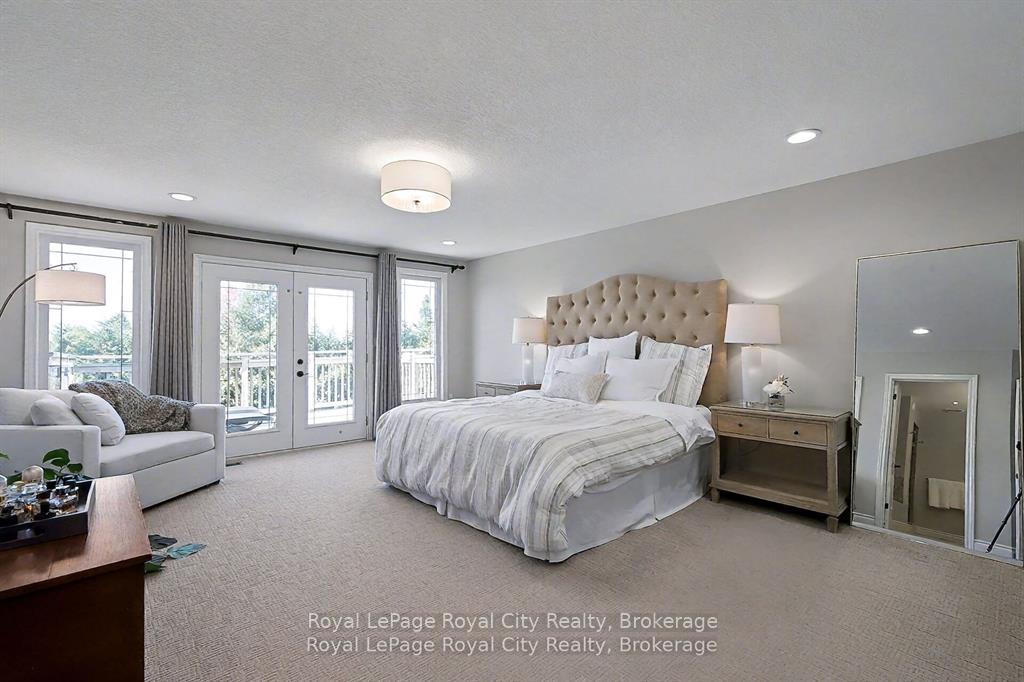 Photo 22 of 8 Zaduk Place, Guelph, Kortright East — HOMEH