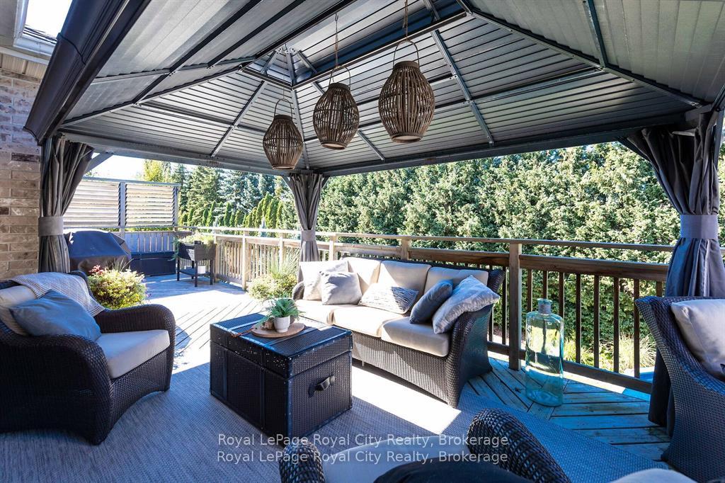 Photo 42 of 8 Zaduk Place, Guelph, Kortright East — HOMEH