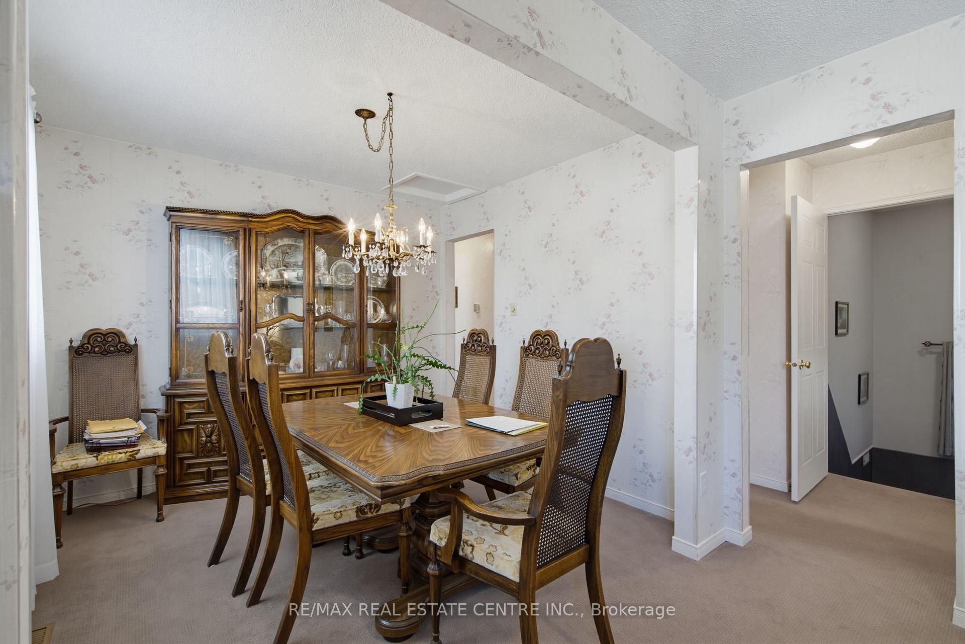 Photo 9 of 310 Bailey Drive, Orangeville — HOMEH