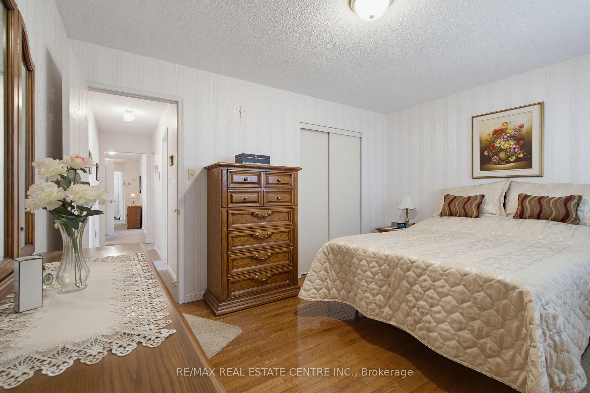 Photo 16 of 310 Bailey Drive, Orangeville — HOMEH