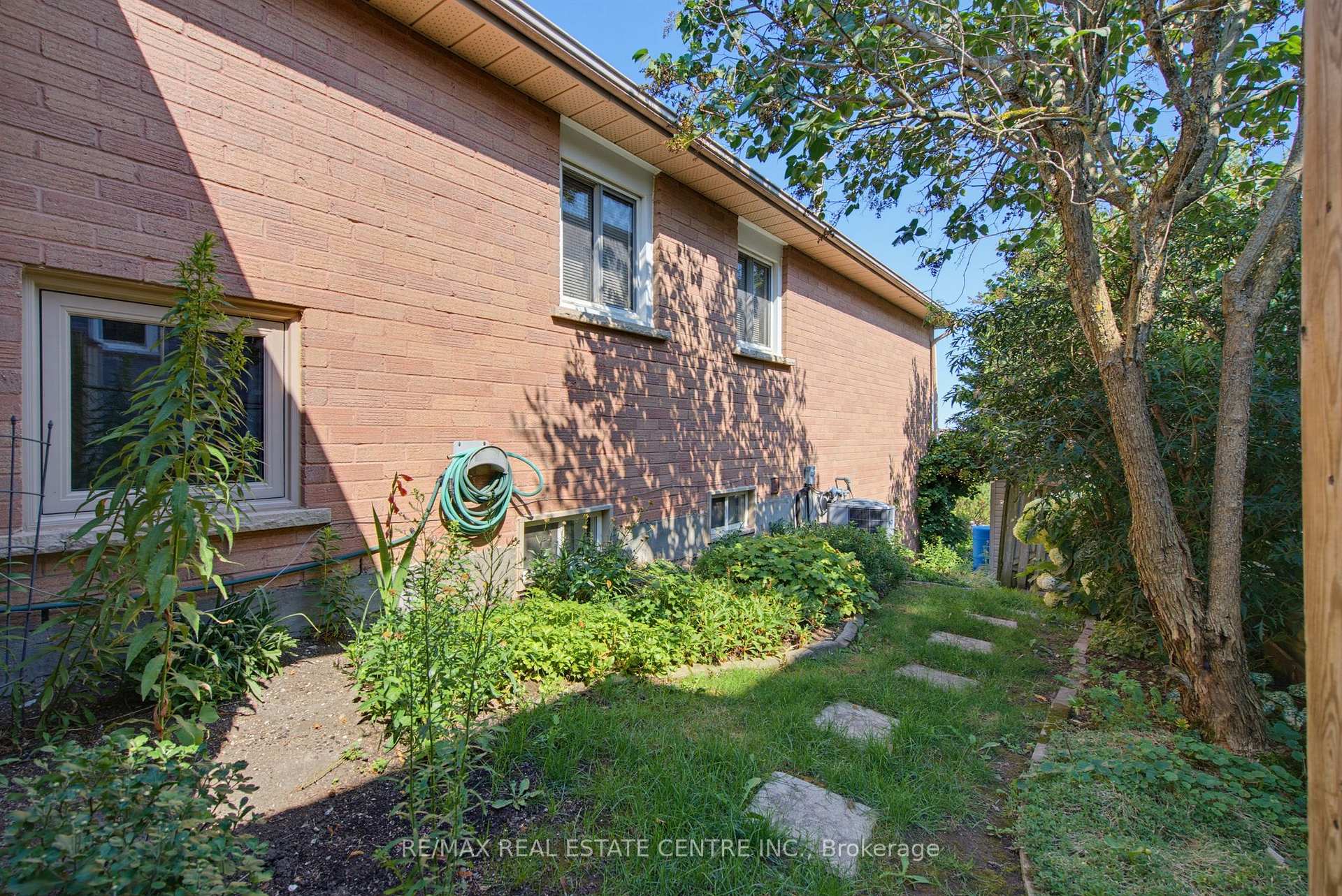 Photo 31 of 310 Bailey Drive, Orangeville — HOMEH