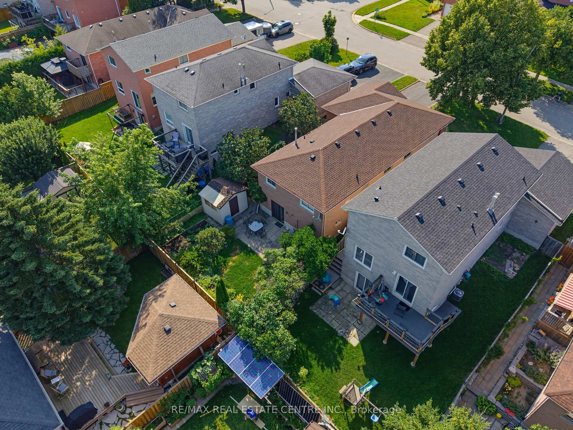 Photo 33 of 310 Bailey Drive, Orangeville — HOMEH