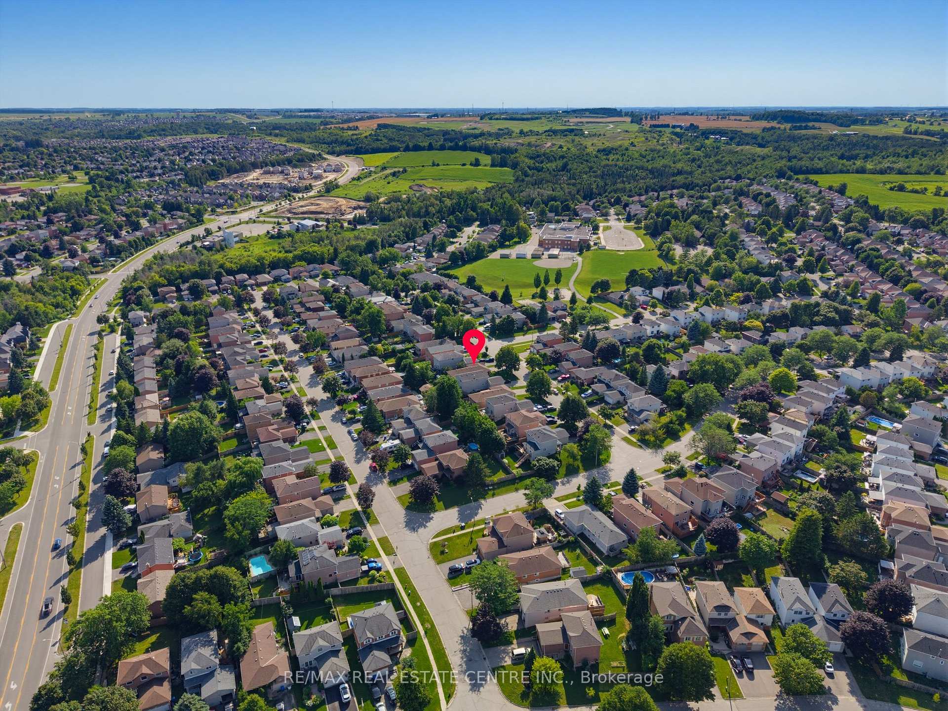 Photo 35 of 310 Bailey Drive, Orangeville — HOMEH