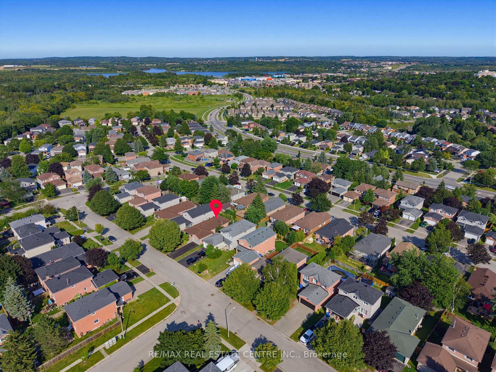 Photo 36 of 310 Bailey Drive, Orangeville — HOMEH